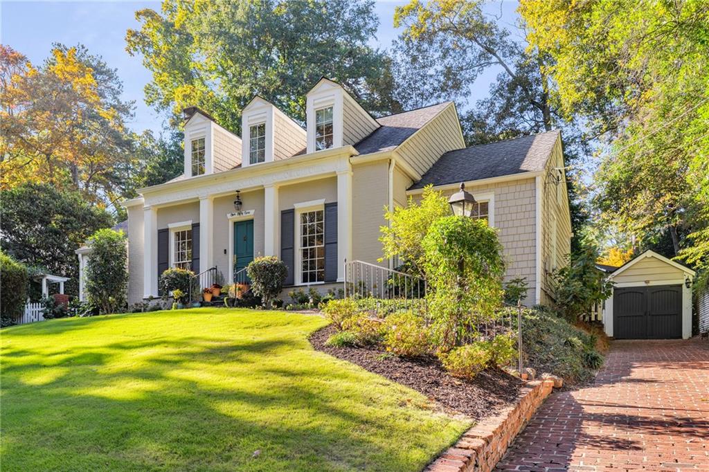 559 Spring Valley Road NW