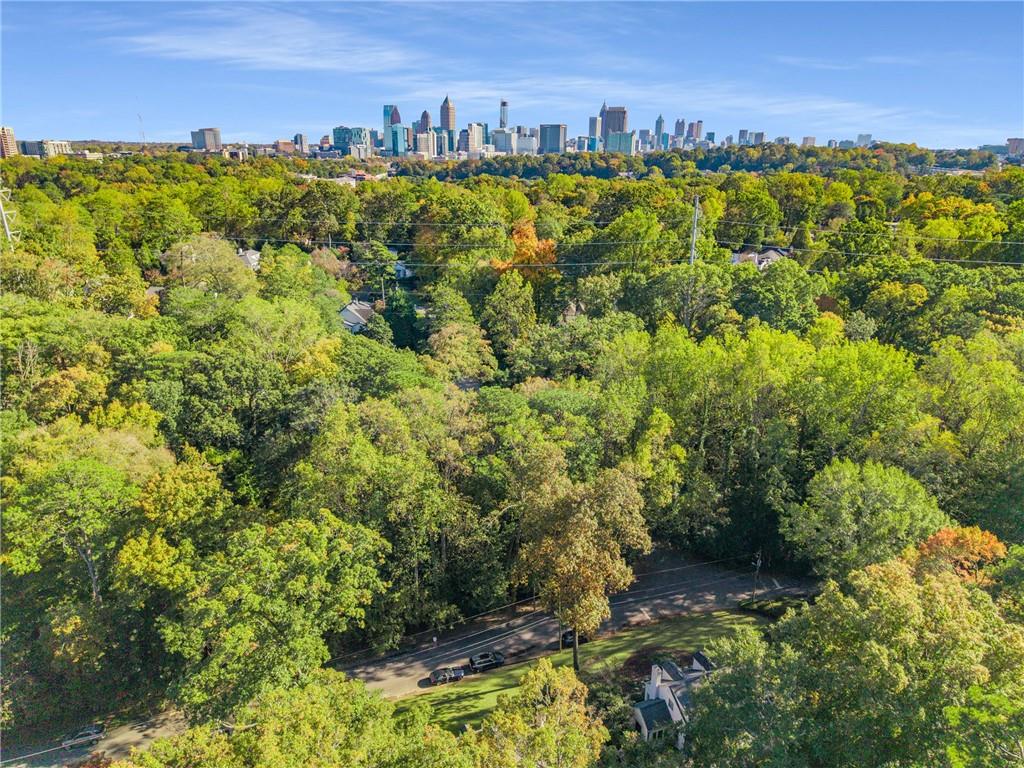 559 Spring Valley Road NW