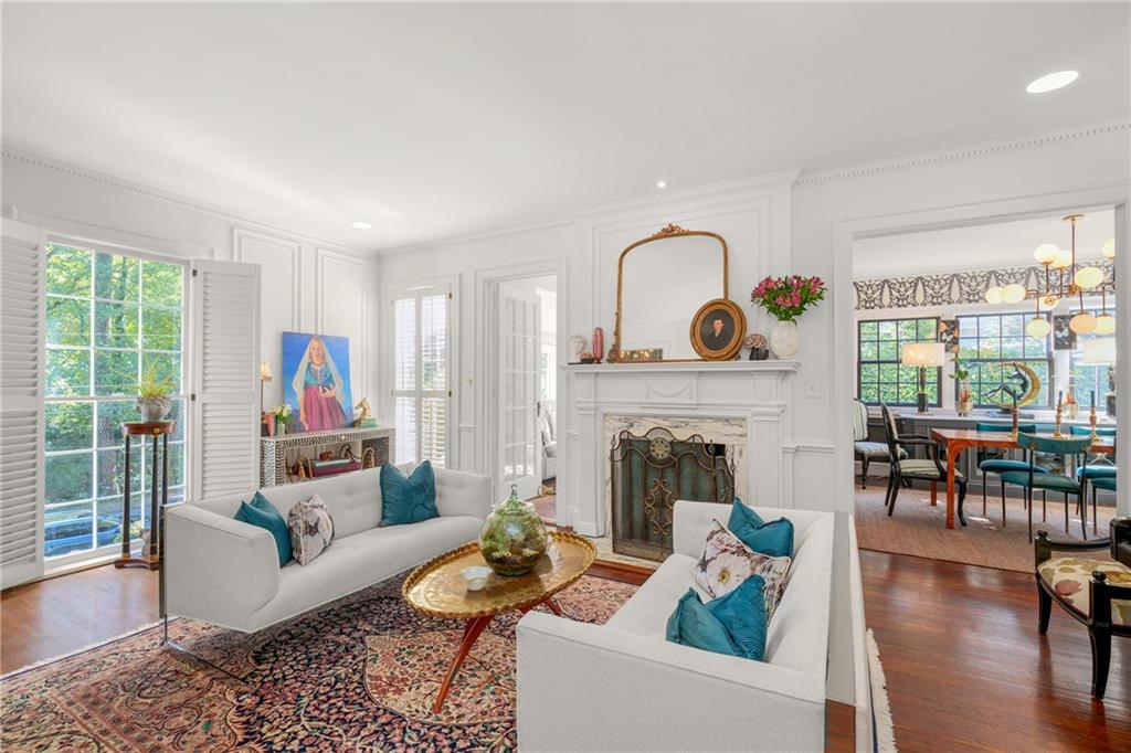 559 Spring Valley Road NW