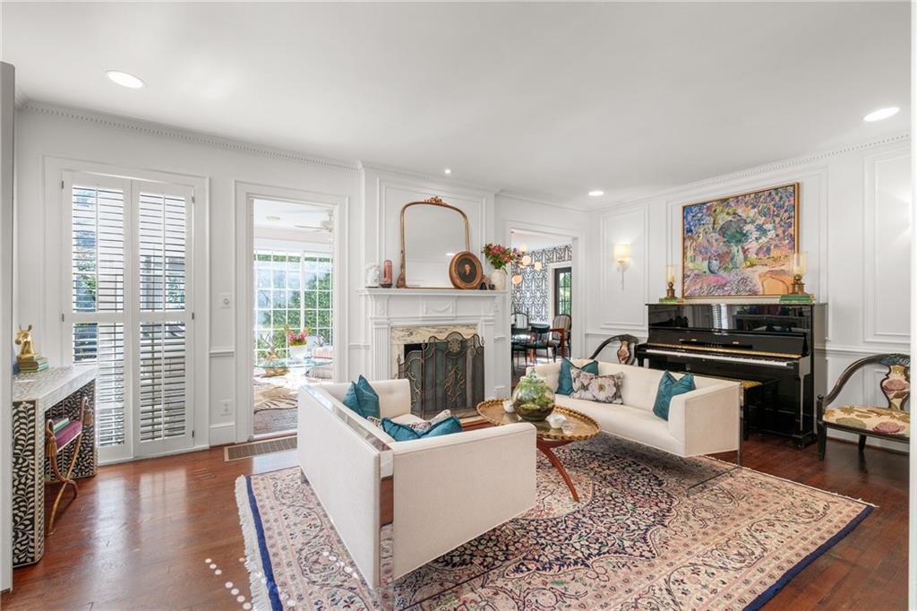 559 Spring Valley Road NW