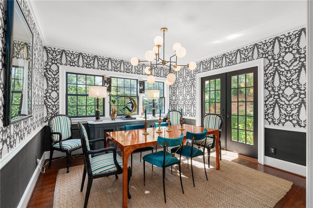 559 Spring Valley Road NW