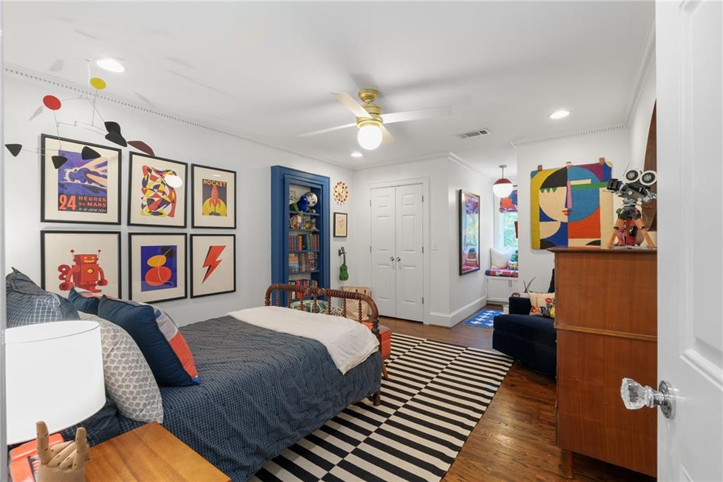 559 Spring Valley Road NW