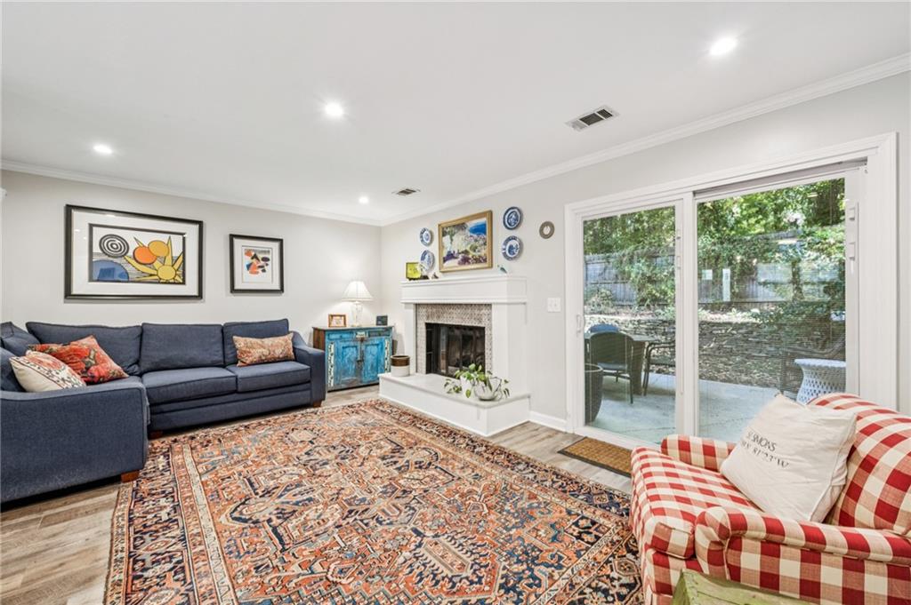 222 Forkner Drive Unit 22