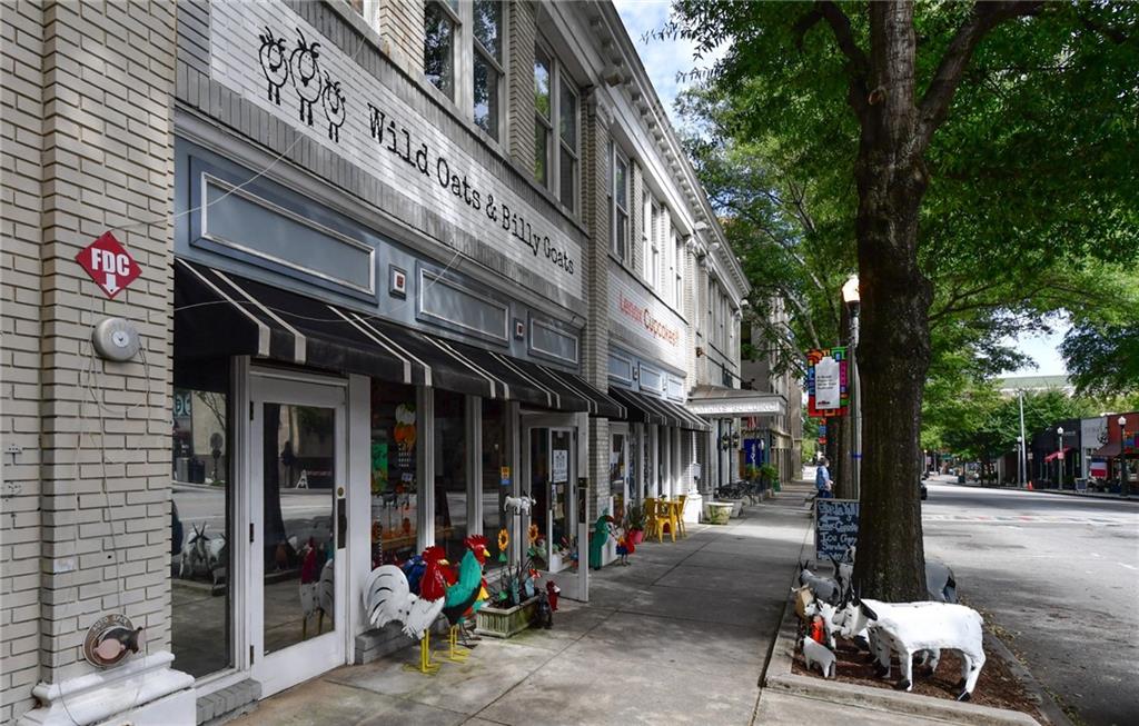 222 Forkner Drive Unit 22