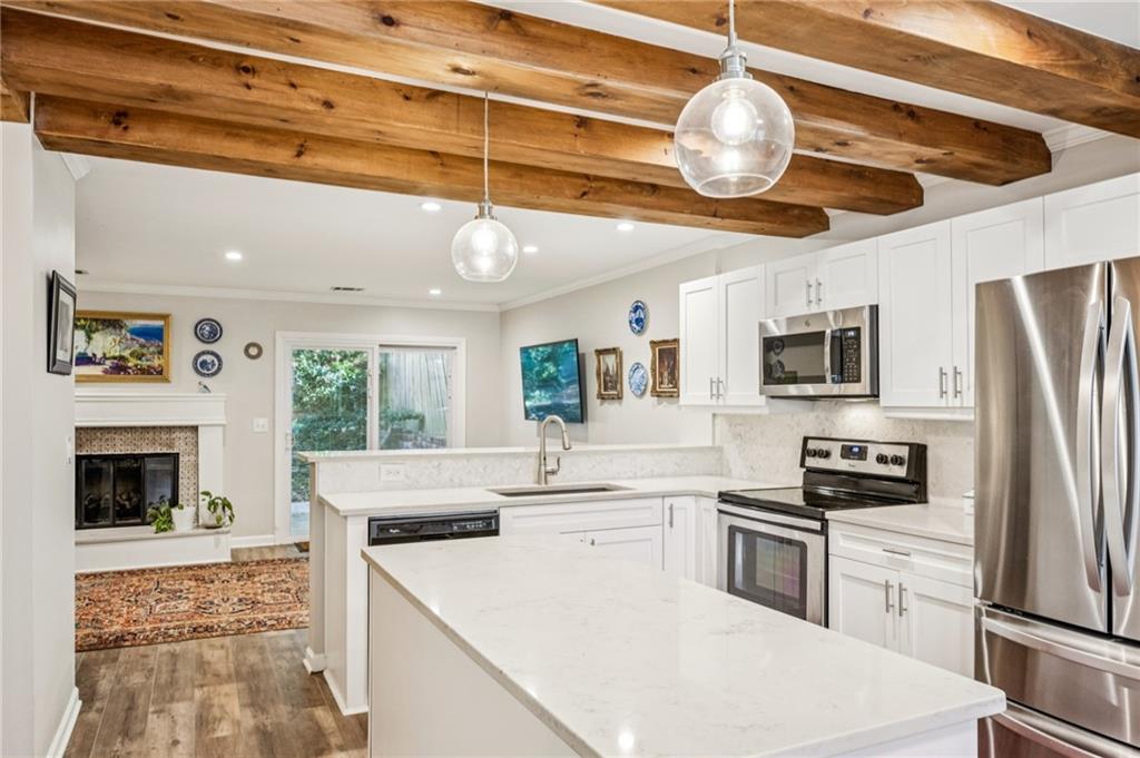 222 Forkner Drive Unit 22