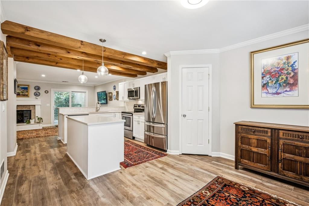 222 Forkner Drive Unit 22