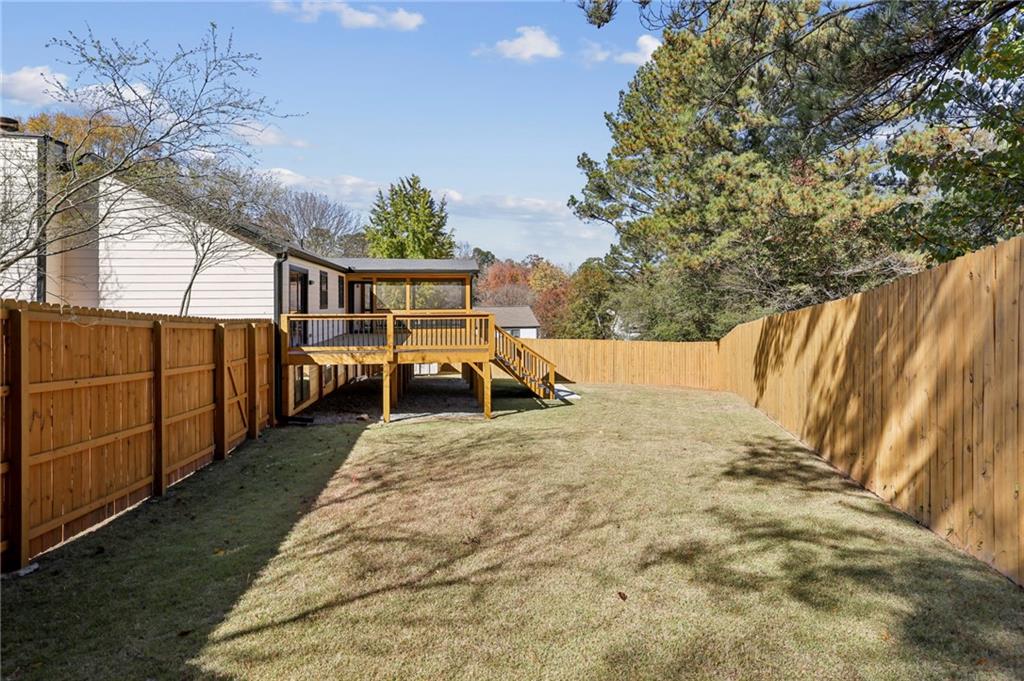 10405 Meadow Crest Lane