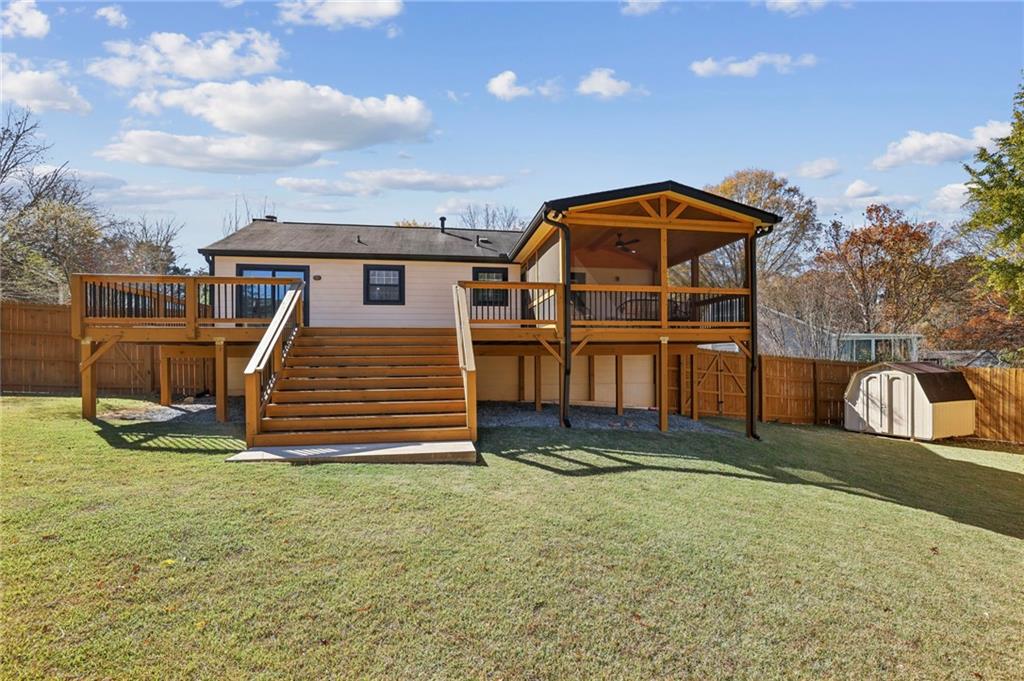 10405 Meadow Crest Lane