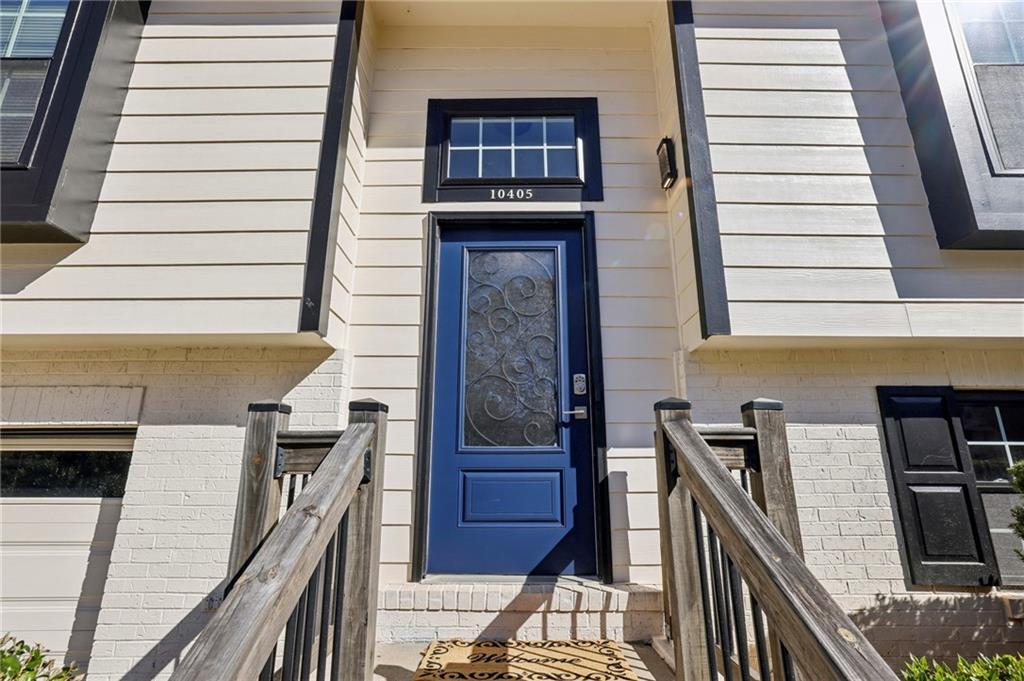 10405 Meadow Crest Lane