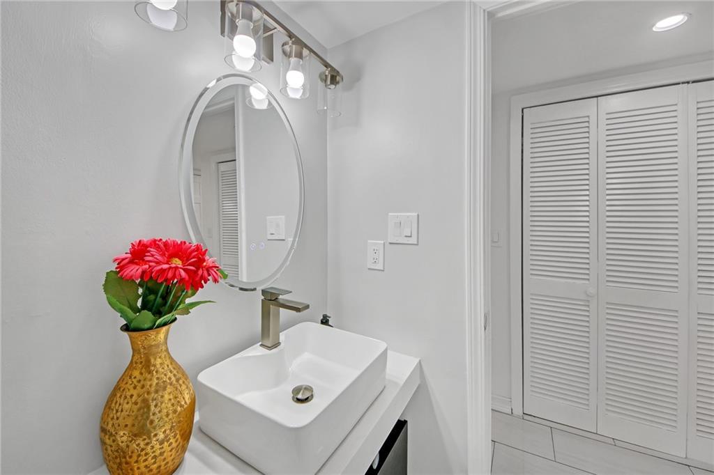 218 Forkner Drive Unit D
