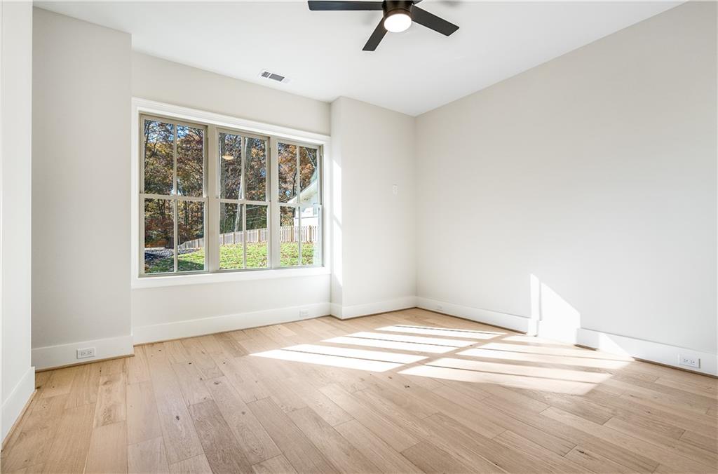 4276 Smithsonia Drive