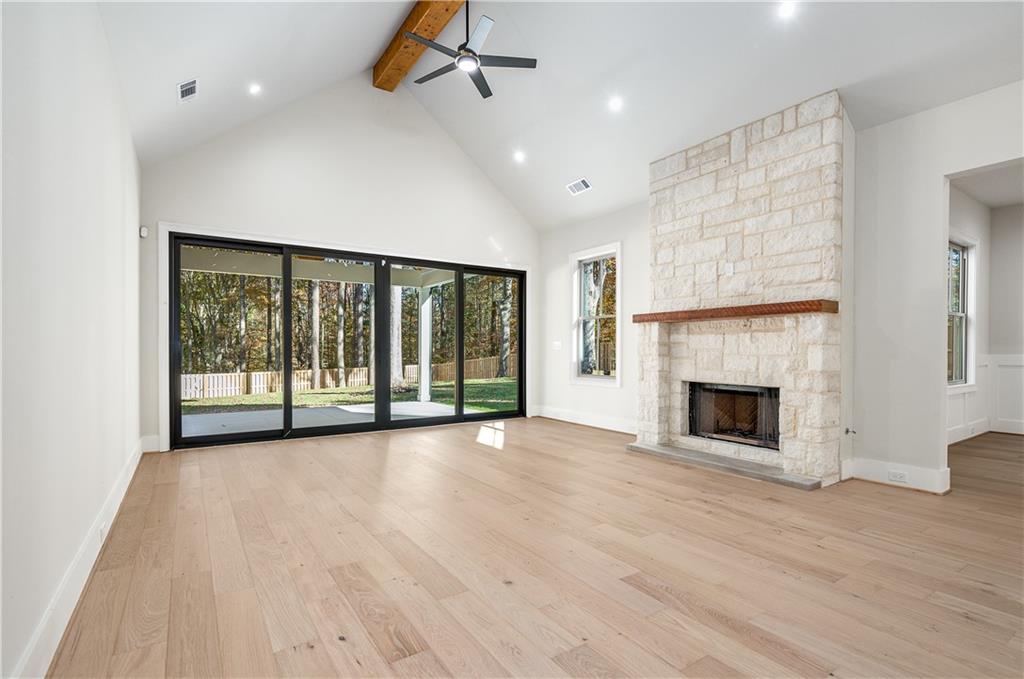 4276 Smithsonia Drive