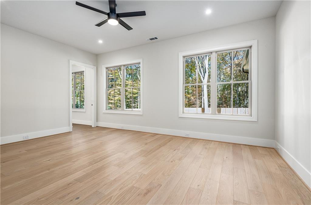 4276 Smithsonia Drive