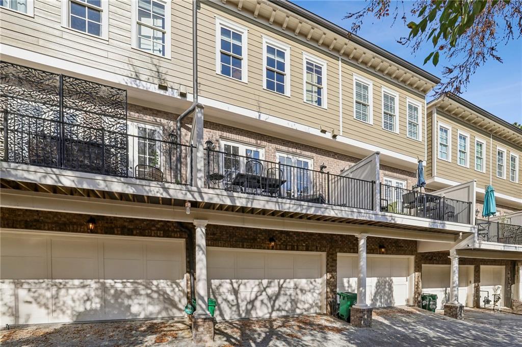 1029 E Club Court NE Unit 1029