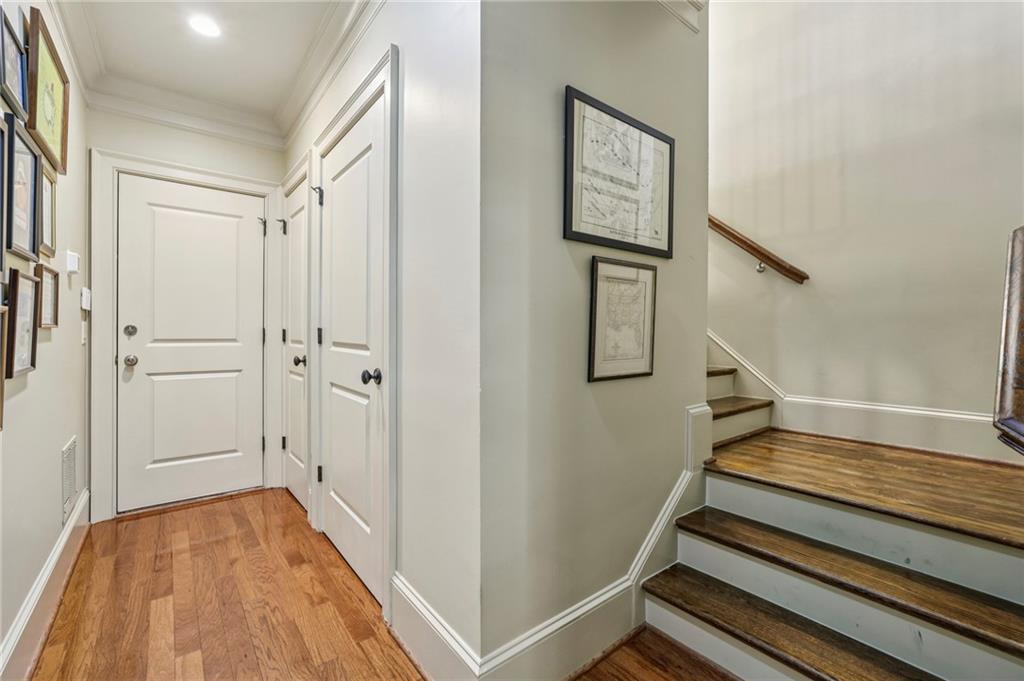 1029 E Club Court NE Unit 1029