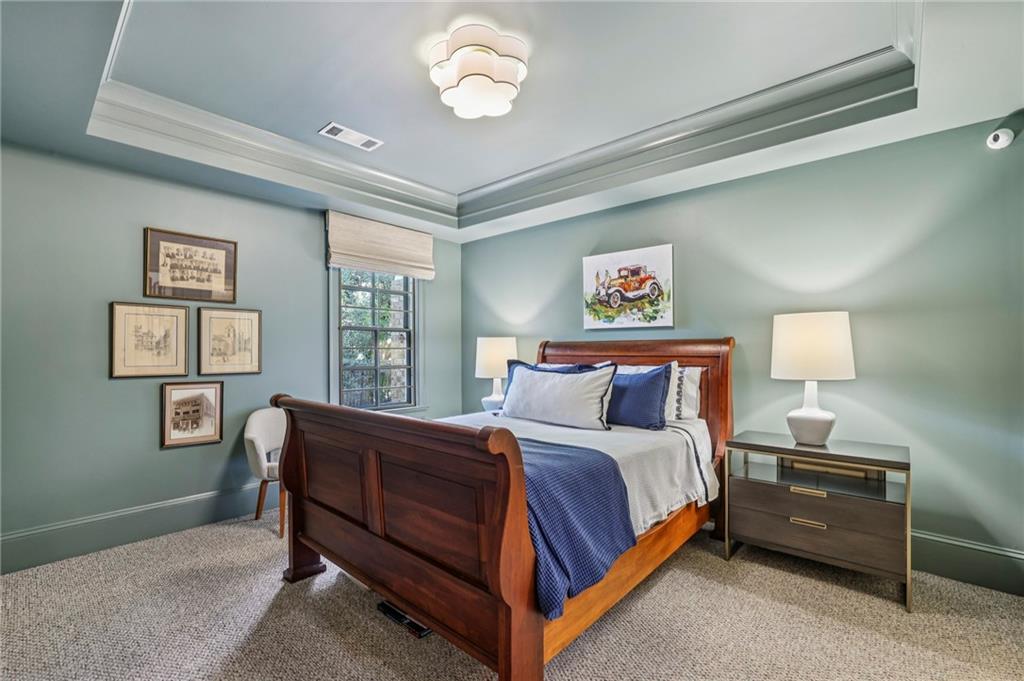 1029 E Club Court NE Unit 1029