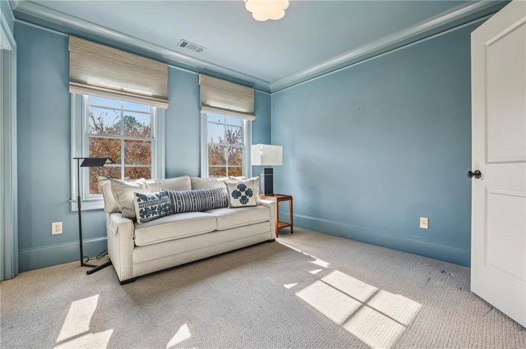 1029 E Club Court NE Unit 1029