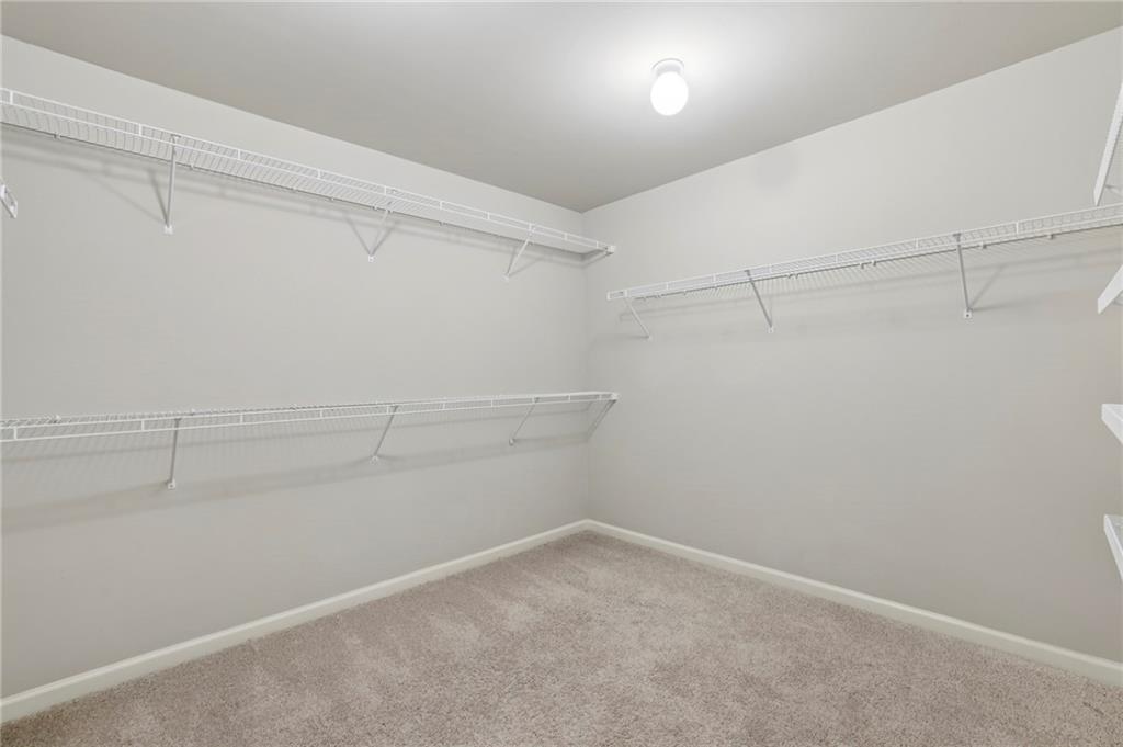 1210 Roswell Manor Circle