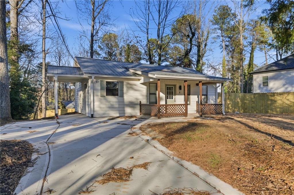1760 Woodland Trail