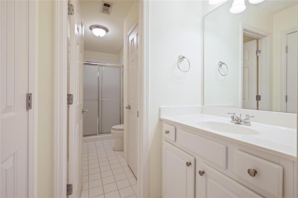 2014 Ivy Ridge Road SE