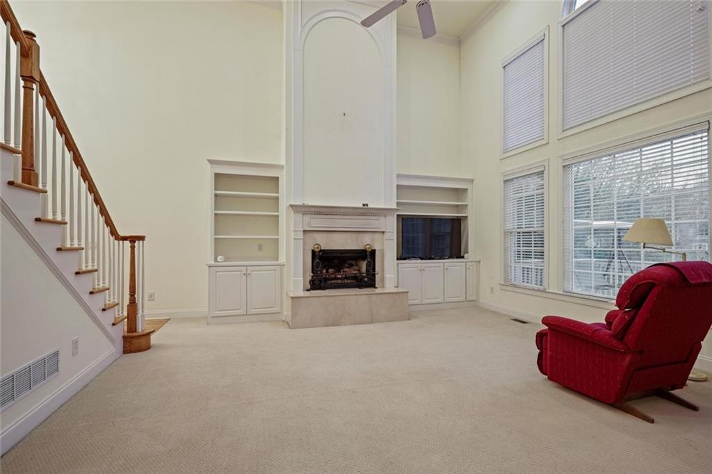 2014 Ivy Ridge Road SE