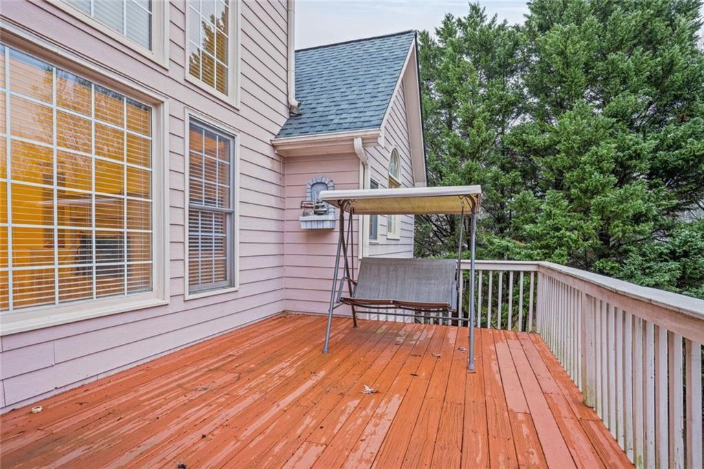 2014 Ivy Ridge Road SE