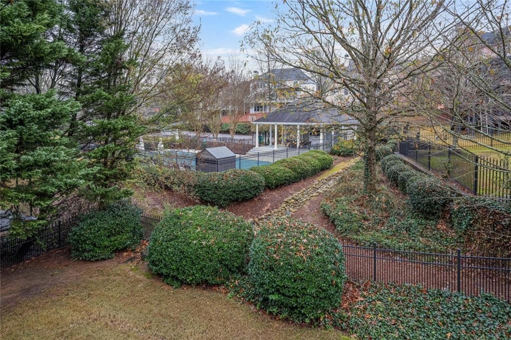 2014 Ivy Ridge Road SE