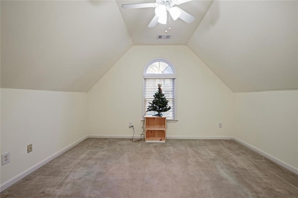 2014 Ivy Ridge Road SE