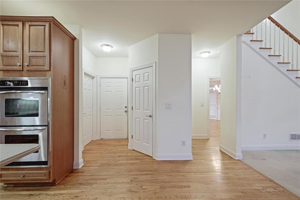 2014 Ivy Ridge Road SE