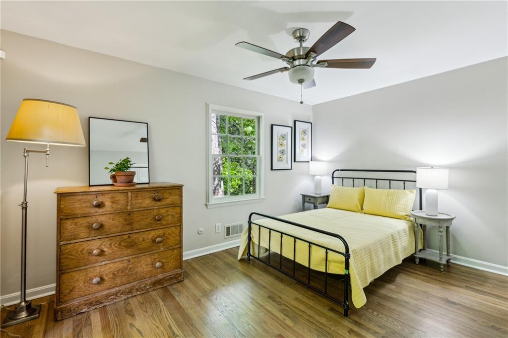 1130 Angelo Court NE