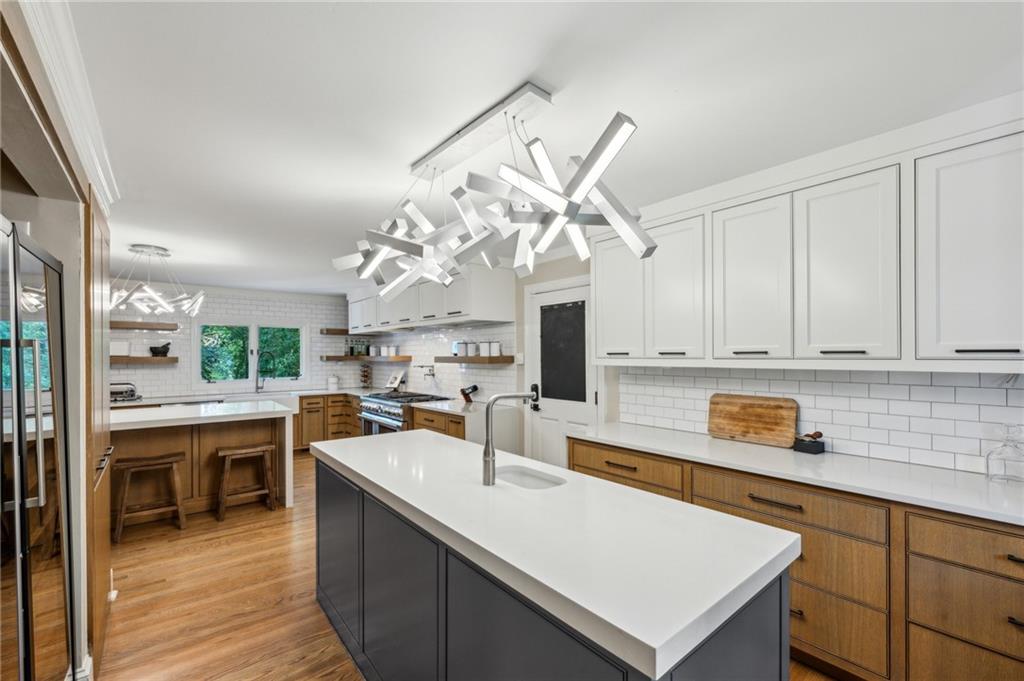 1130 Angelo Court NE