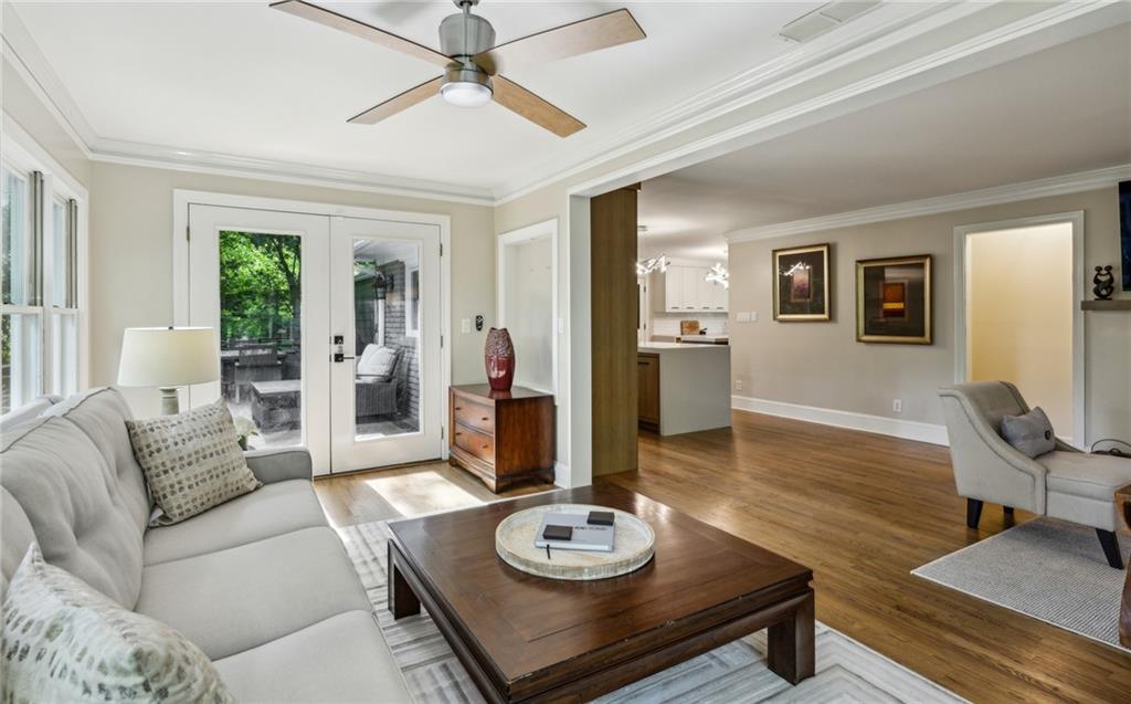 1130 Angelo Court NE