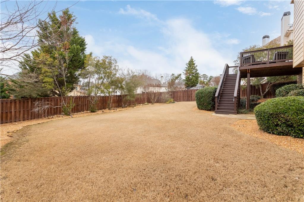 1694 Harlington Road