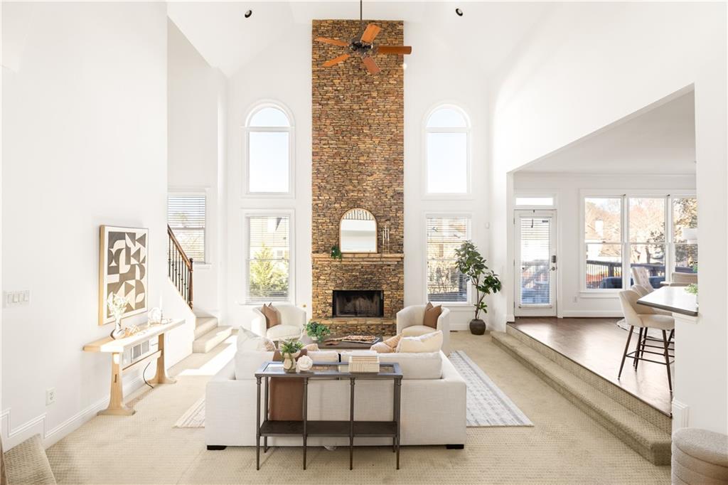 1694 Harlington Road