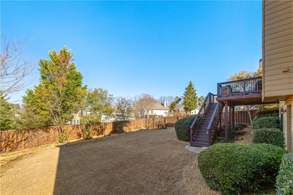 1694 Harlington Road