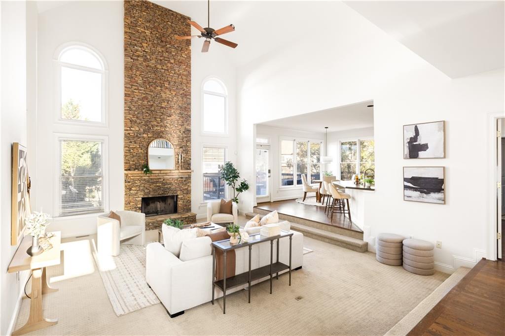 1694 Harlington Road