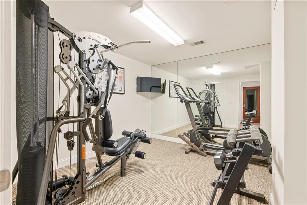 1694 Harlington Road