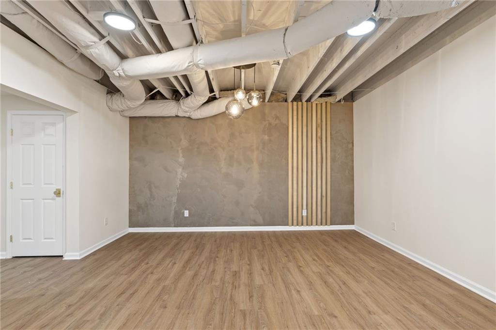 534 Emerald Lake Lane