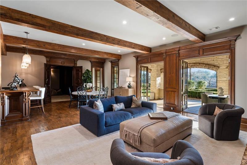 4844 Elkhorn Hill Drive