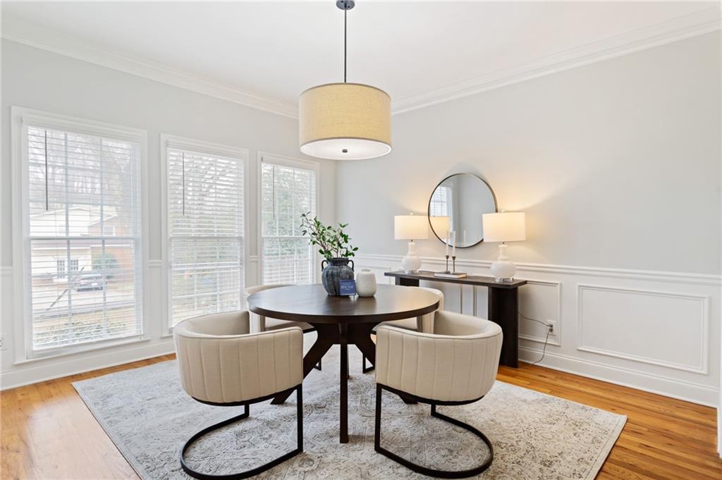 1142 Lonetia Street SE