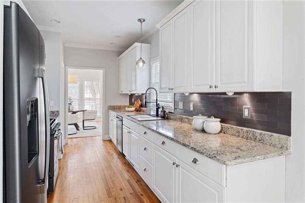 1142 Lonetia Street SE