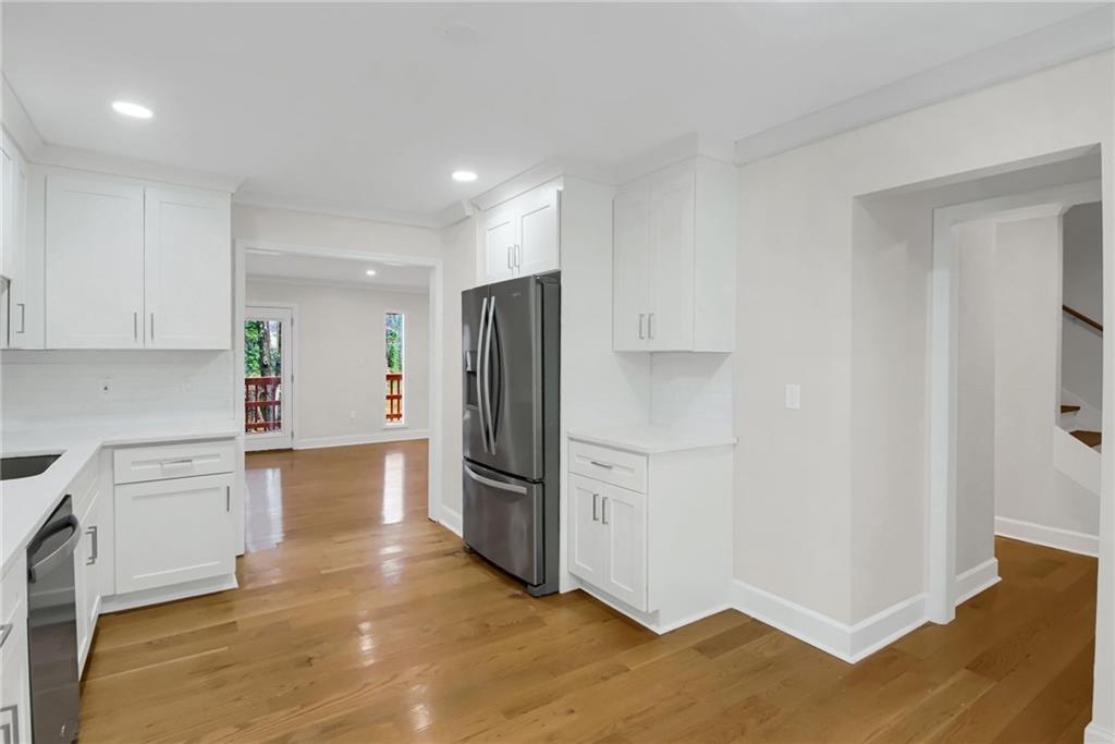 8 Huntington Place Drive