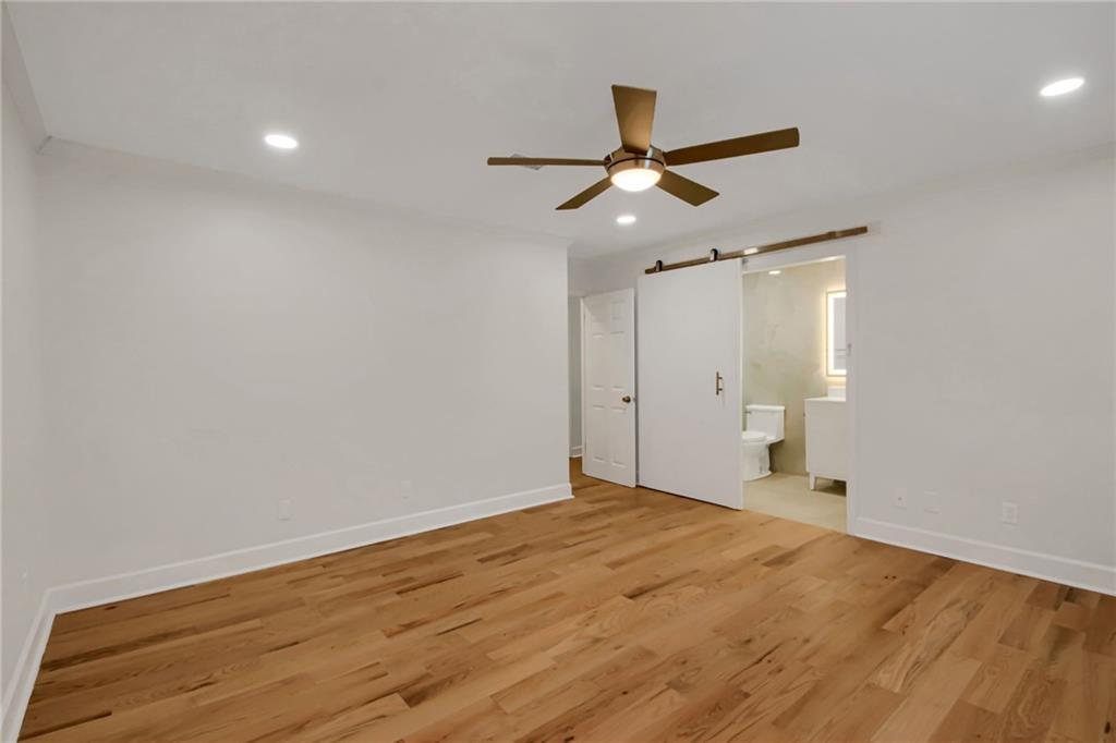 8 Huntington Place Drive