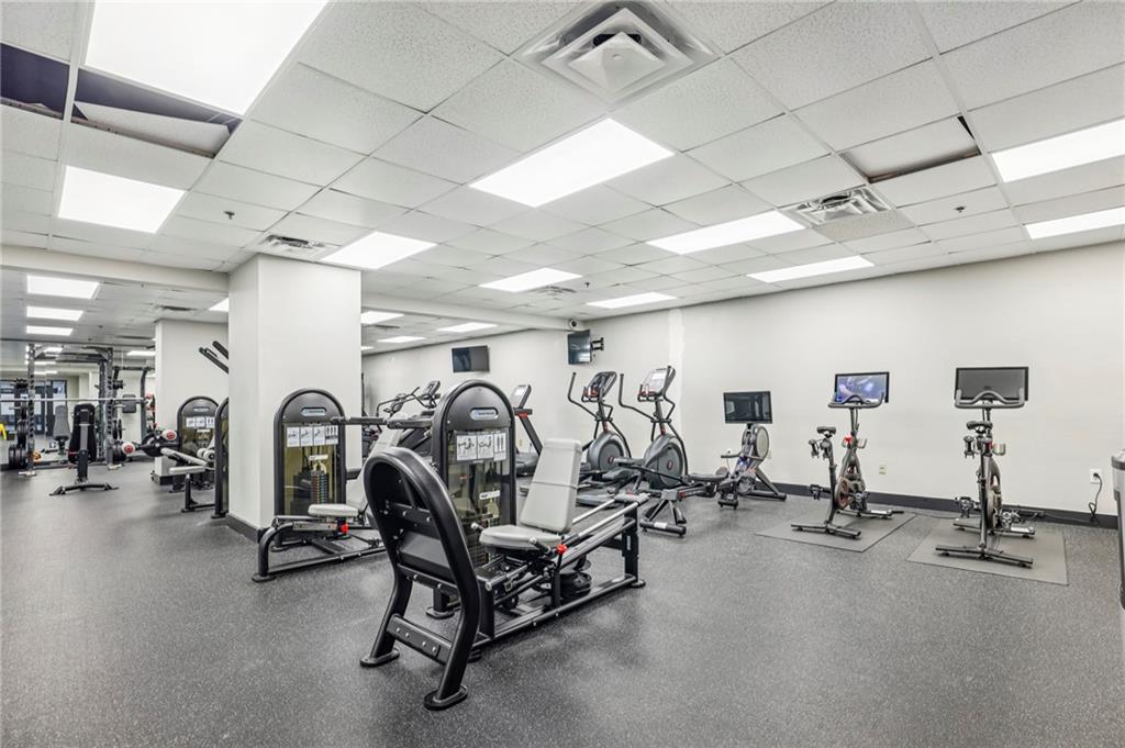 620 Peachtree Street NE Unit 706