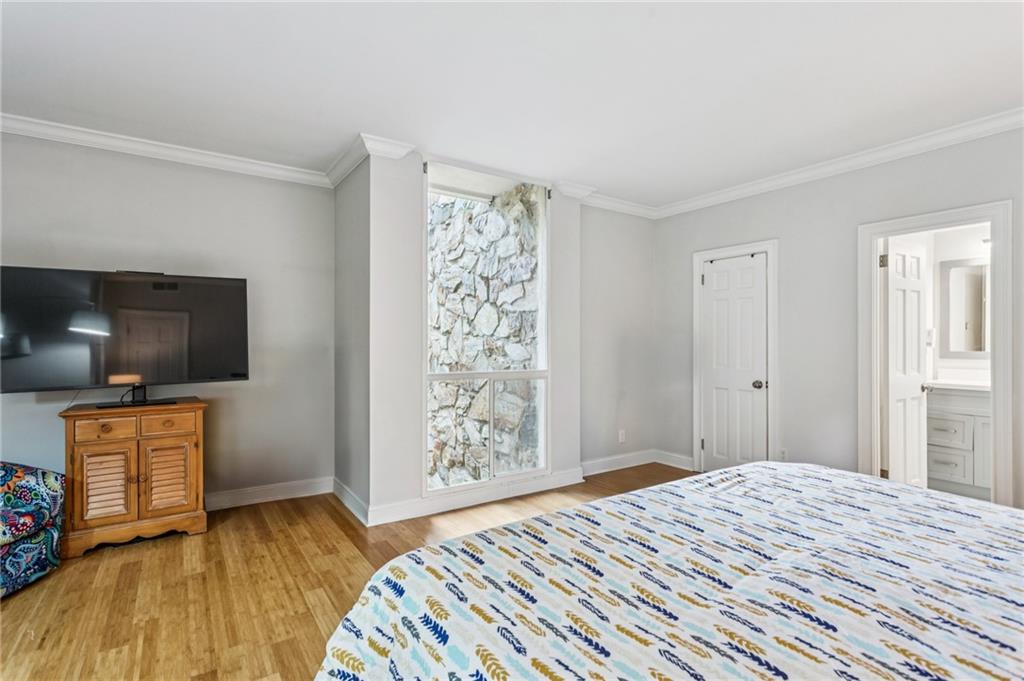 2632 Peachtree Road NW Unit 402B