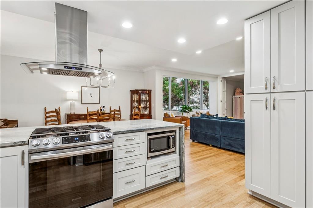 2632 Peachtree Road NW Unit 402B