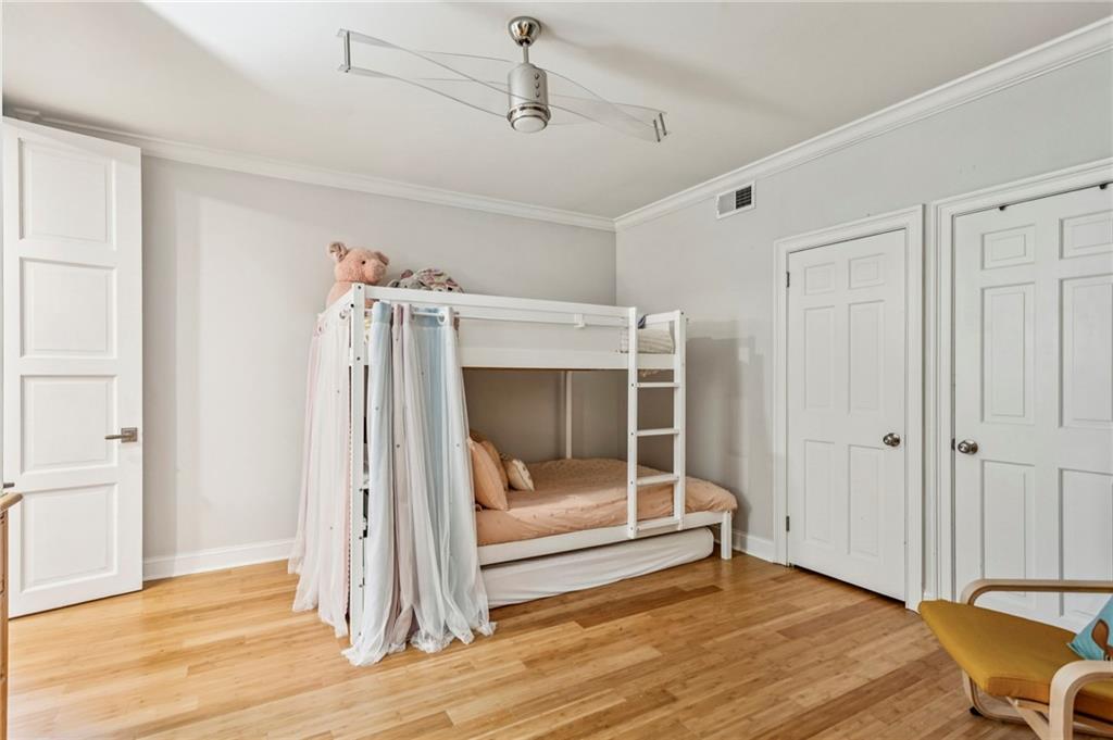 2632 Peachtree Road NW Unit 402B