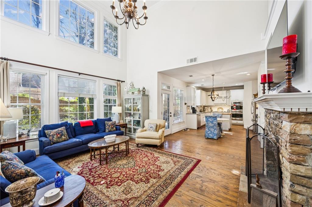 1055 Brookhaven Walk NE