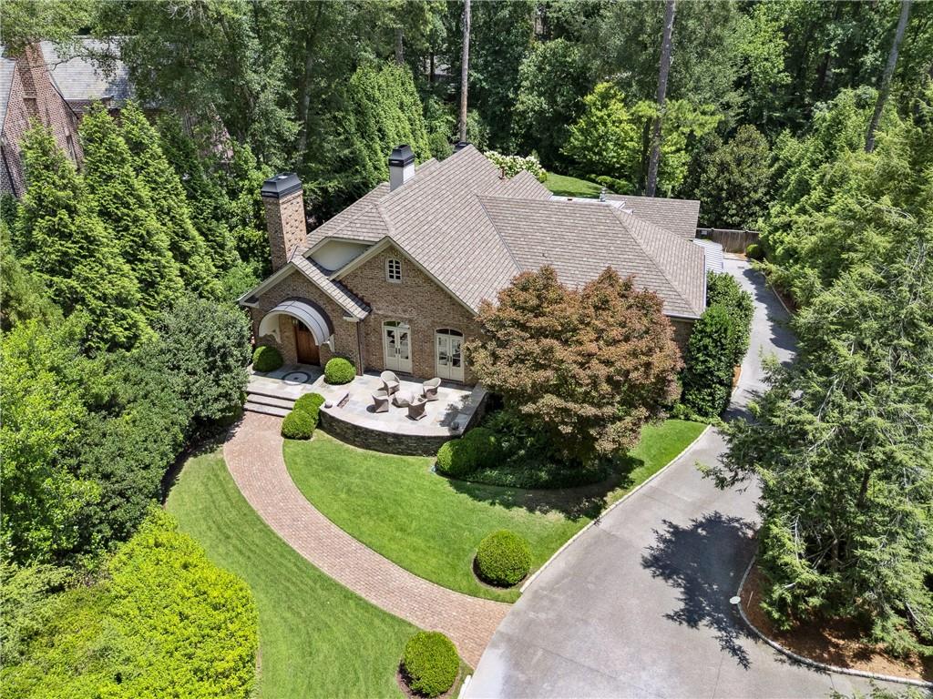 4279 E Brookhaven Drive NE