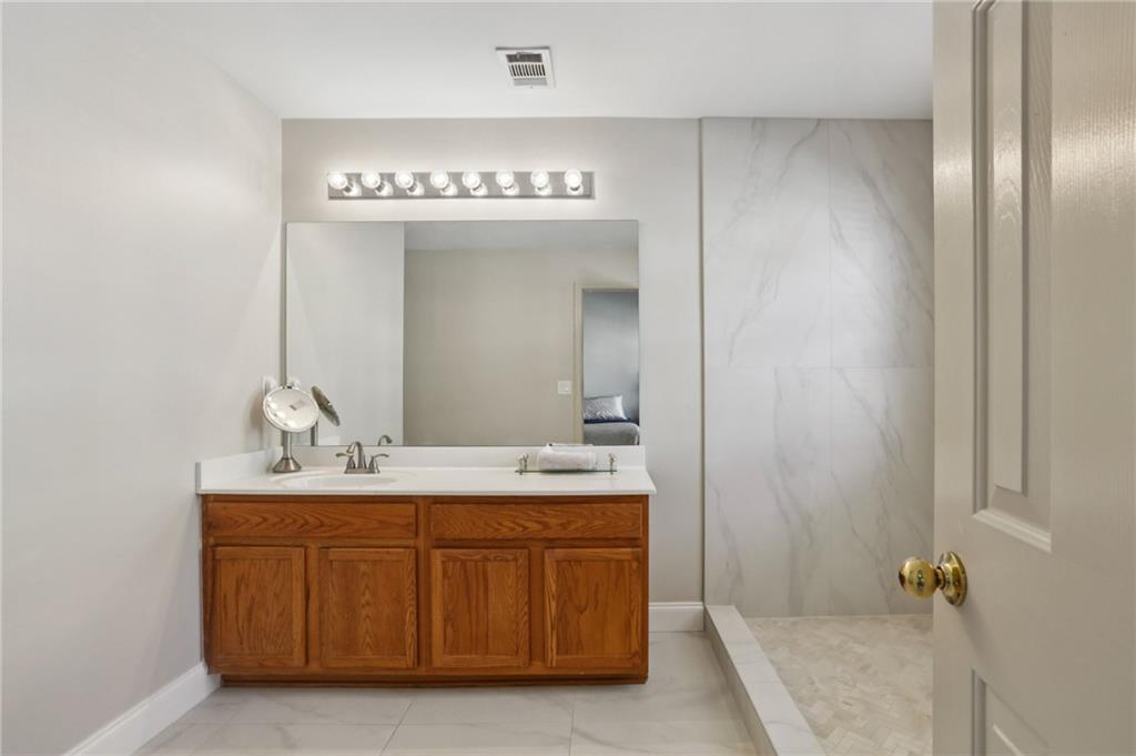 3758 Chattahoochee Summit Drive SE Unit 21